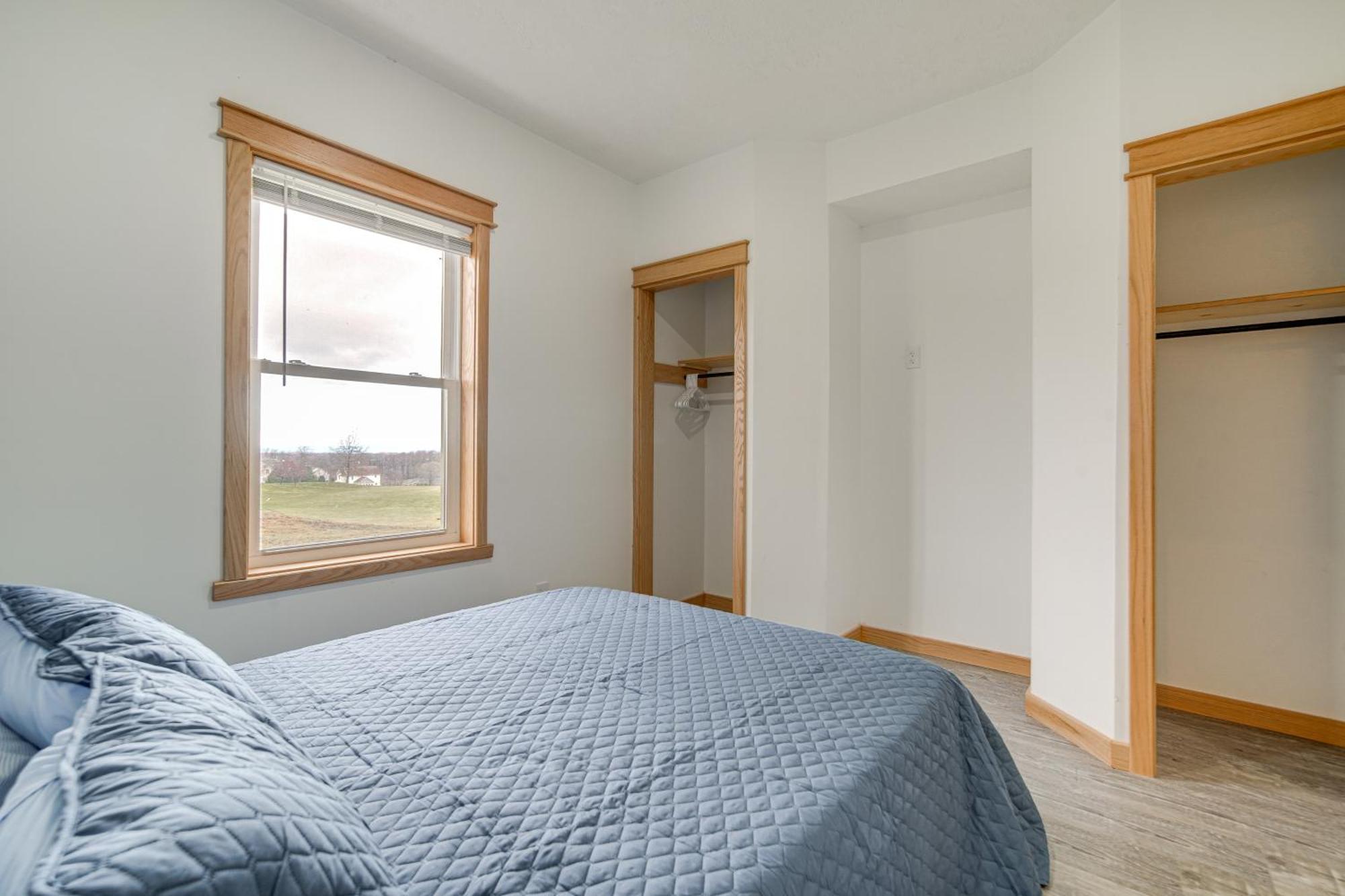 Welcoming With Golf And Views! *